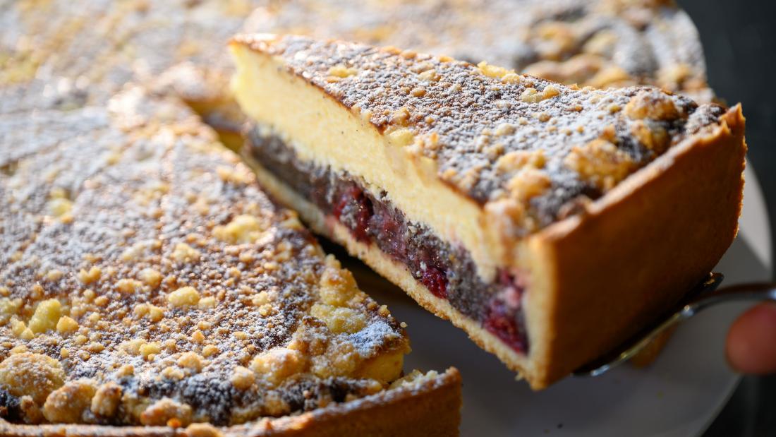 Mohn-Käse-Kirschkuchen Mohn-Käse-Kirschkuchen
